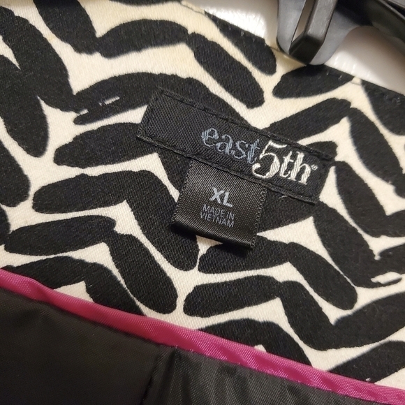 East 5th Black & White Outer Coat Size XL - Picture 7 of 11